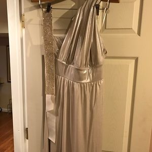 *LAST CALL* Size 6 multi-way gold dress with belt