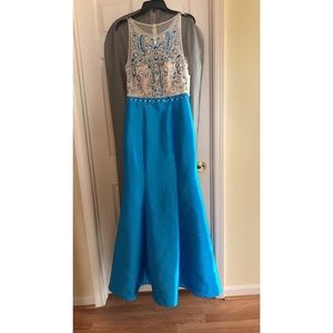 Beautiful Blue Dress