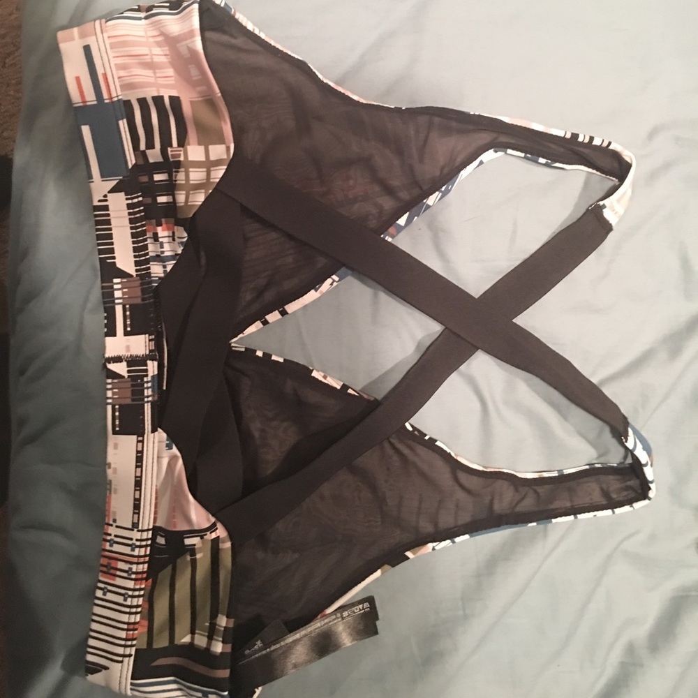 Bra 🖤🖤 - Picture 3 of 4