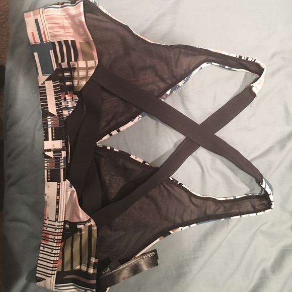 Bra 🖤🖤 - Picture 3 of 4