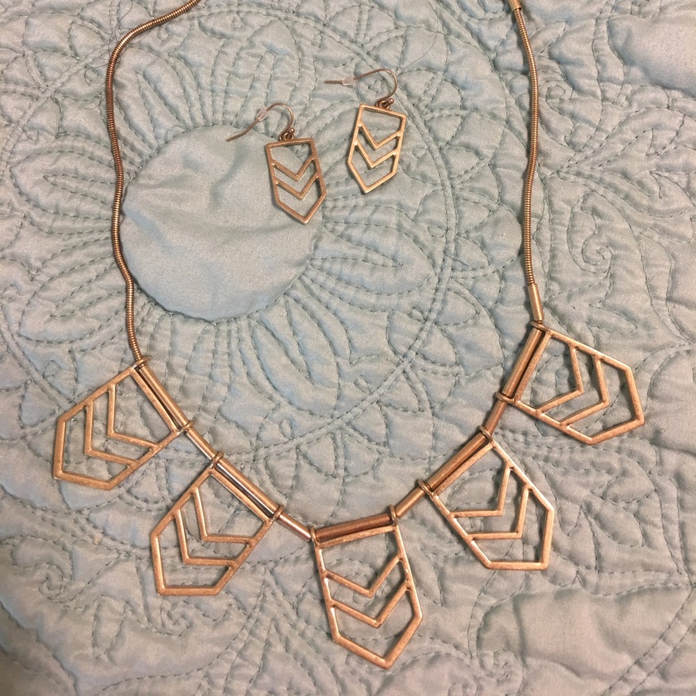 Plunder Chevron Shaped Gold necklace and earrings