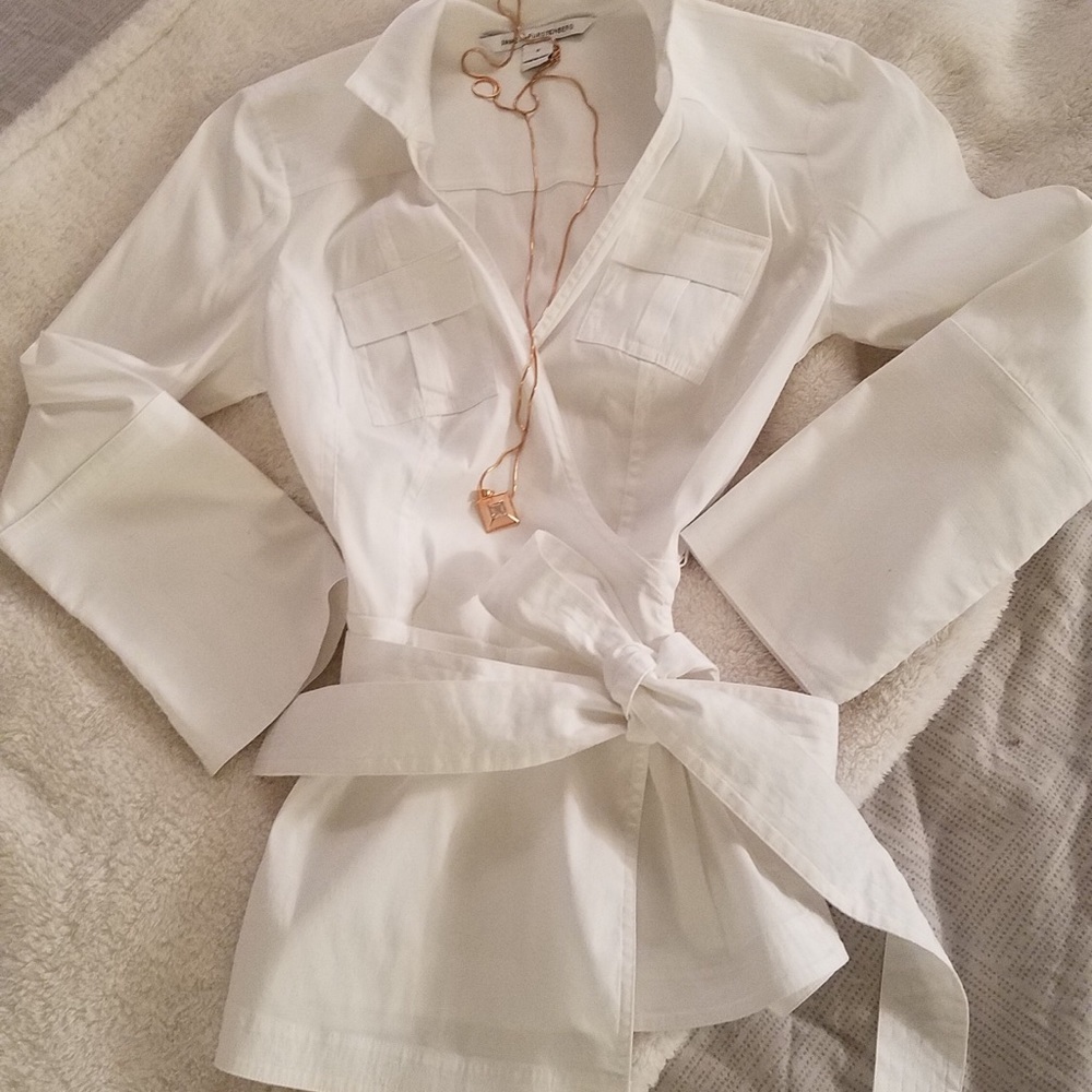 Diane von Furstenberg 3/4 Sleeve Blouse - Picture 4 of 6