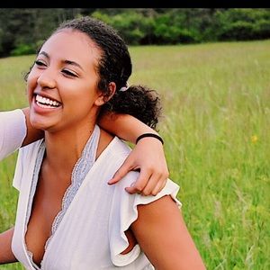 Meet your Posher, Francesca