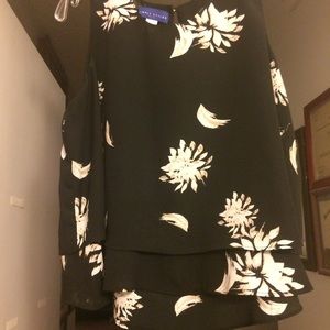 BUNDLE:  Worthington top and Docker pants