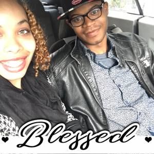 Meet your Posher, Alexus