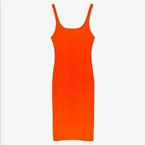 Fitted MIDI dress from Zara!!