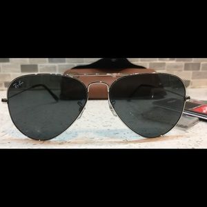 Ray-Ban Aviators Ray-Ban Aviators