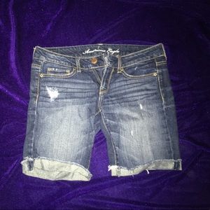 American Eagle bermuda shorts