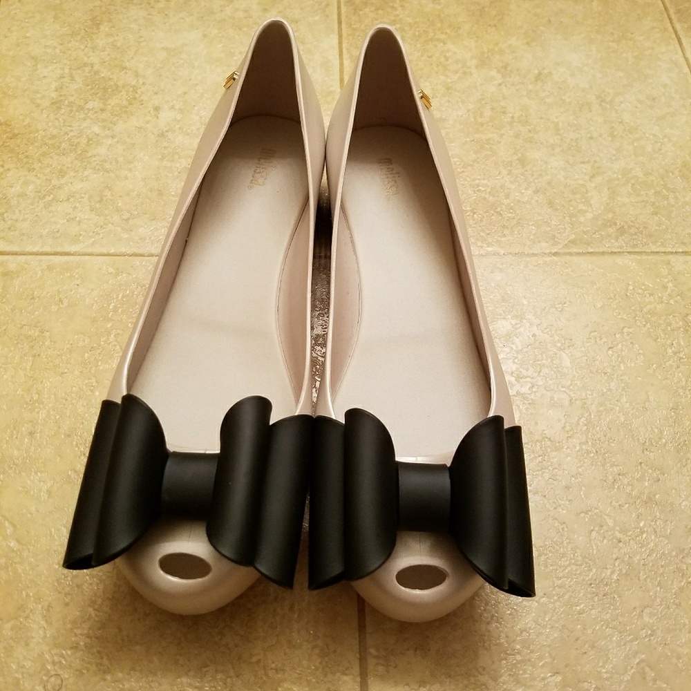 Melissa tan ballerina flat with peep-toe and bow