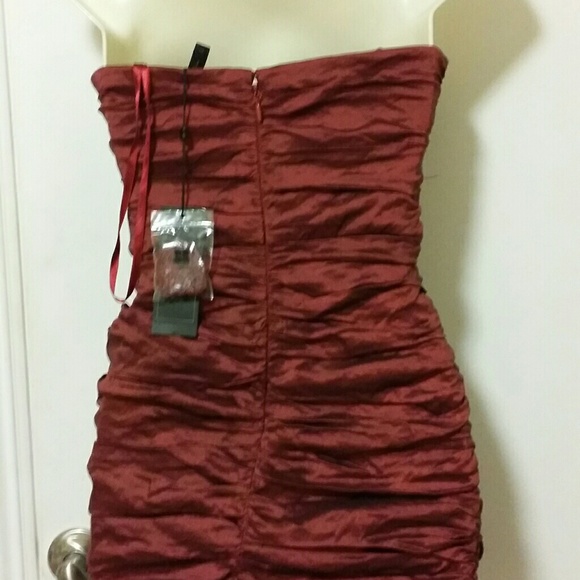 BCBG MAXAZRIA Tristina Color Ruby Dress $338 - Picture 2 of 6