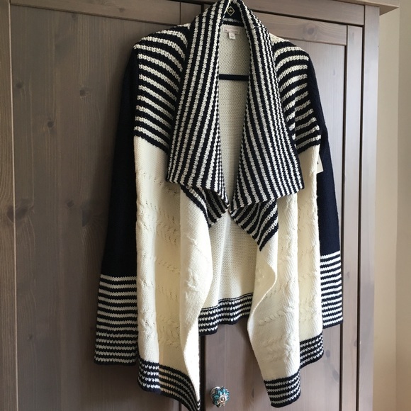 NWT GAP Cable Striped Cardigan - Picture 3 of 8
