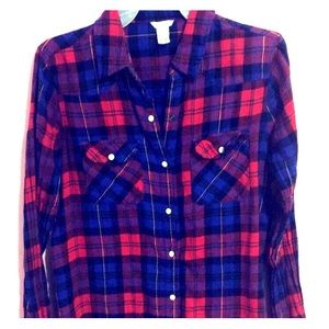 🌸FOREVER 21 plaid shirt🌸