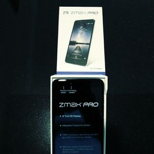 I'm selling the phn you see there first month serv