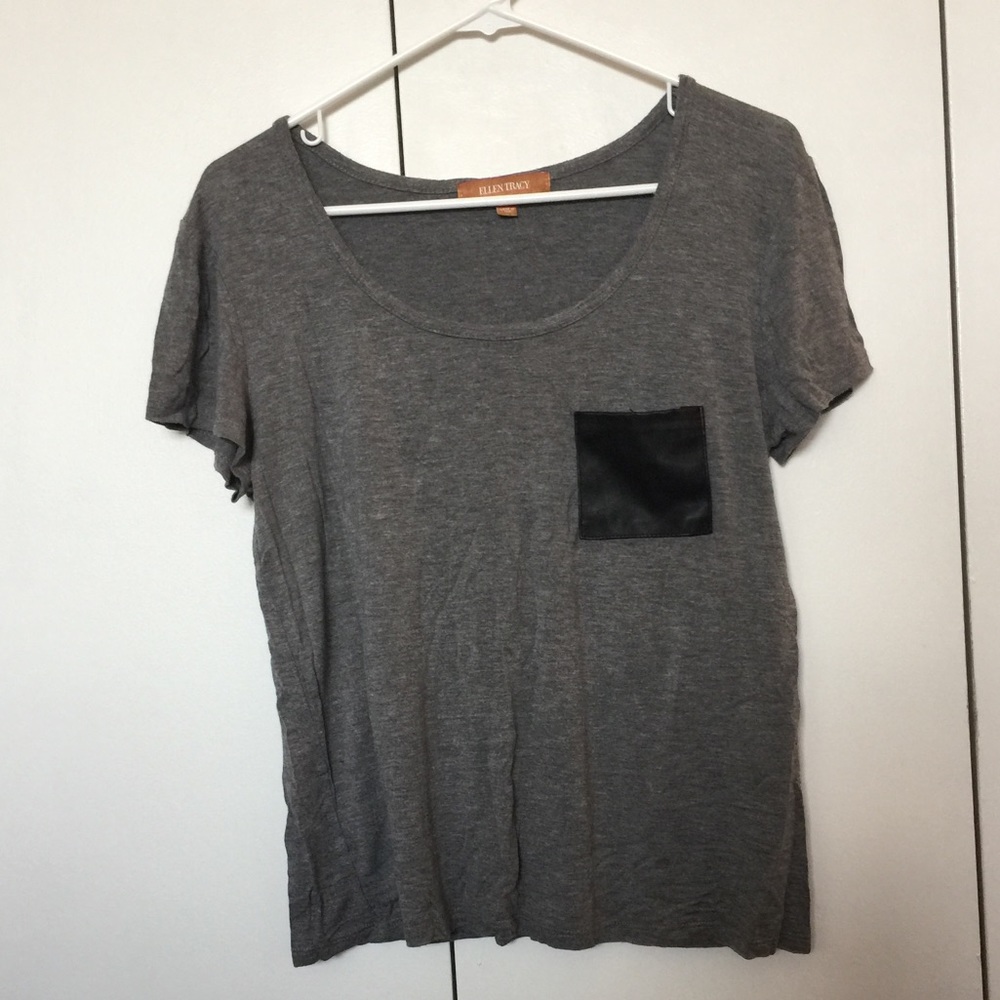 Grey pocket T - Picture 2 of 3