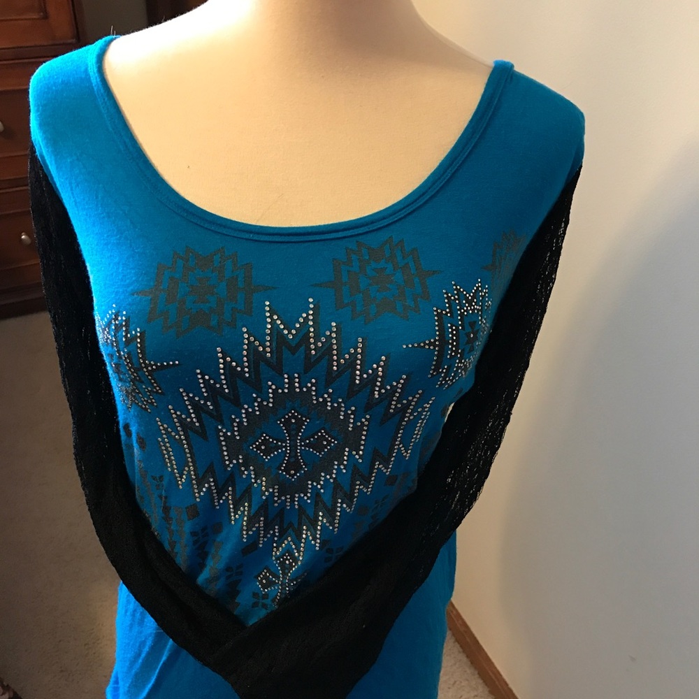 Woman's fancy lace top