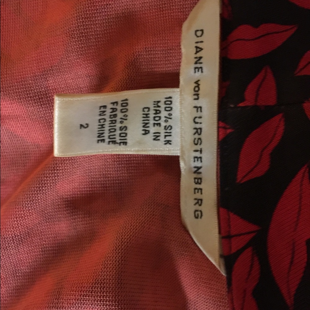 Dvf red and black dress size 2 gentle used great c