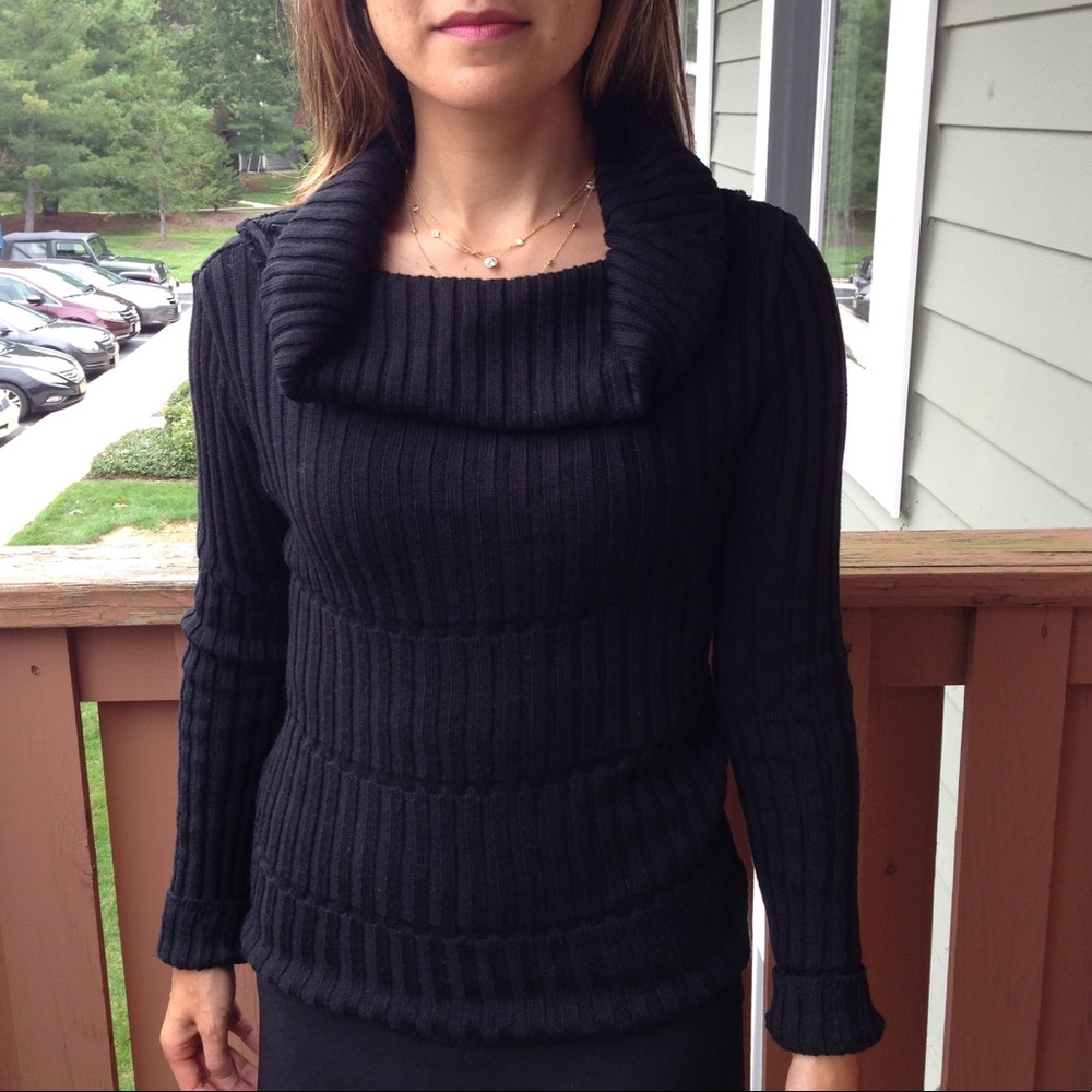 SINEQUAMONE Black Cowl Sweater