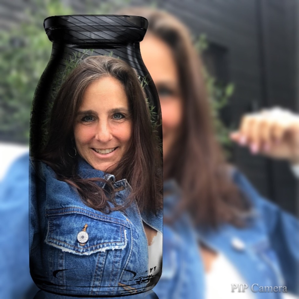 Meet your Posher, Abbe