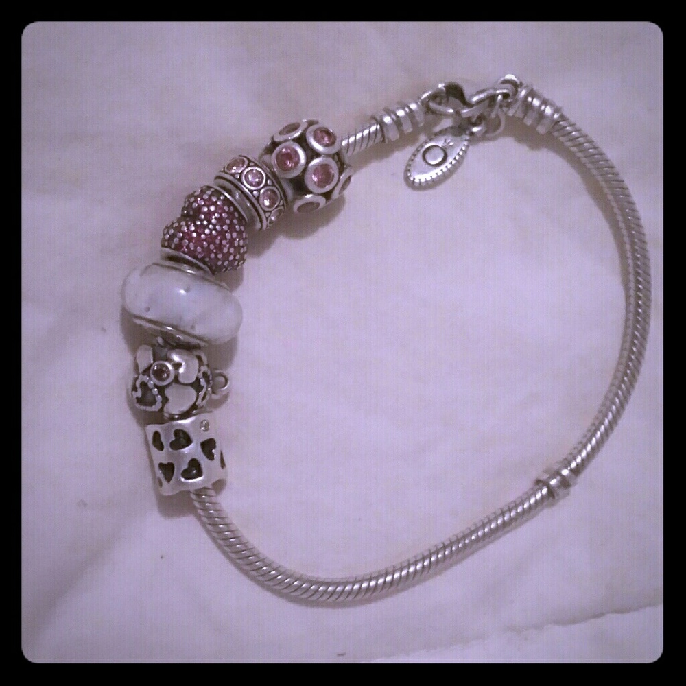 Pandora braclet