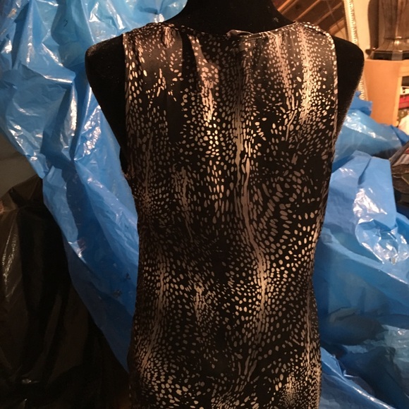 Designer Top - Picture 2 of 2