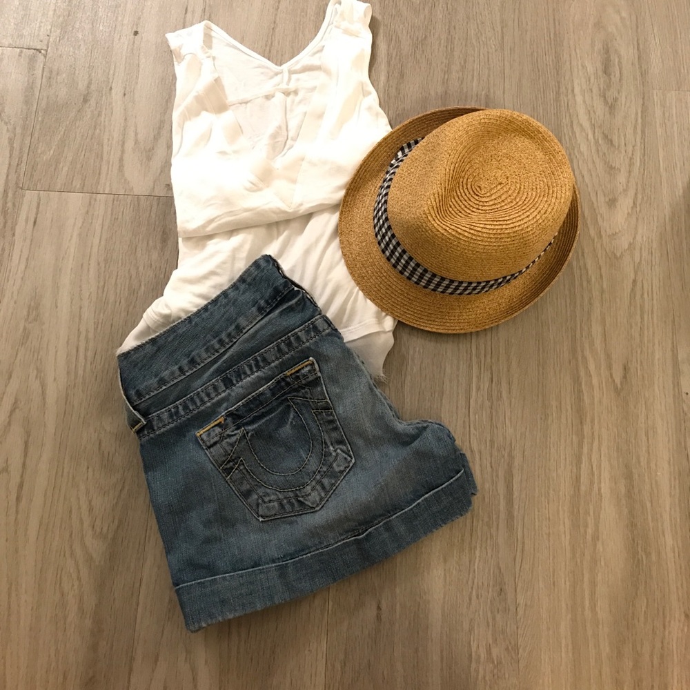 True Religion Denim Shorts 28