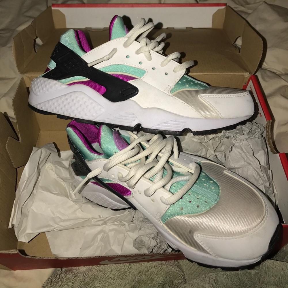 Nike huaraches