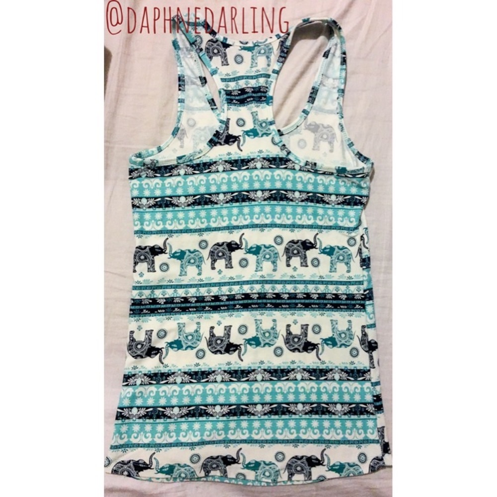 Rue 21 Printed Tank Top - Picture 3 of 3