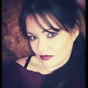 Meet your Posher, Norma