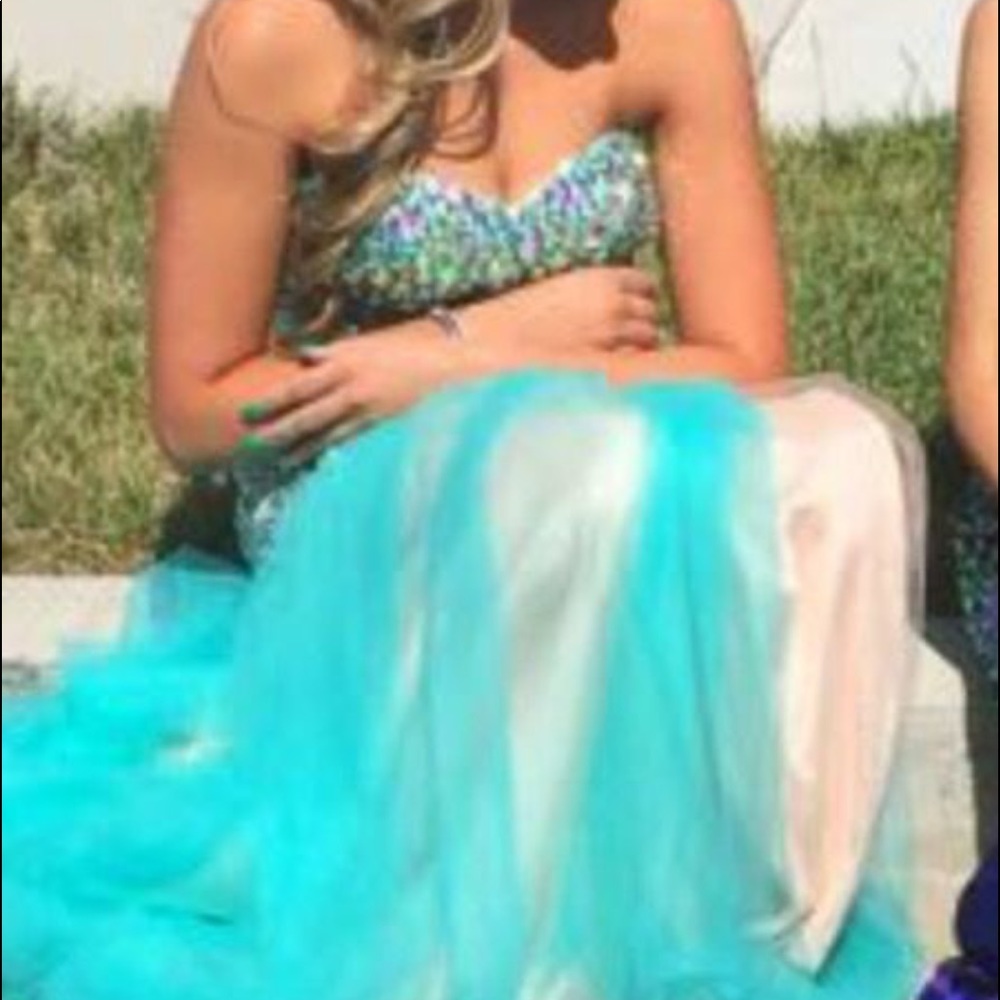 Beautiful "tux of class" prom dress