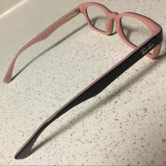 Ray Ban glasses. Perfect condition! - Picture 6 of 7