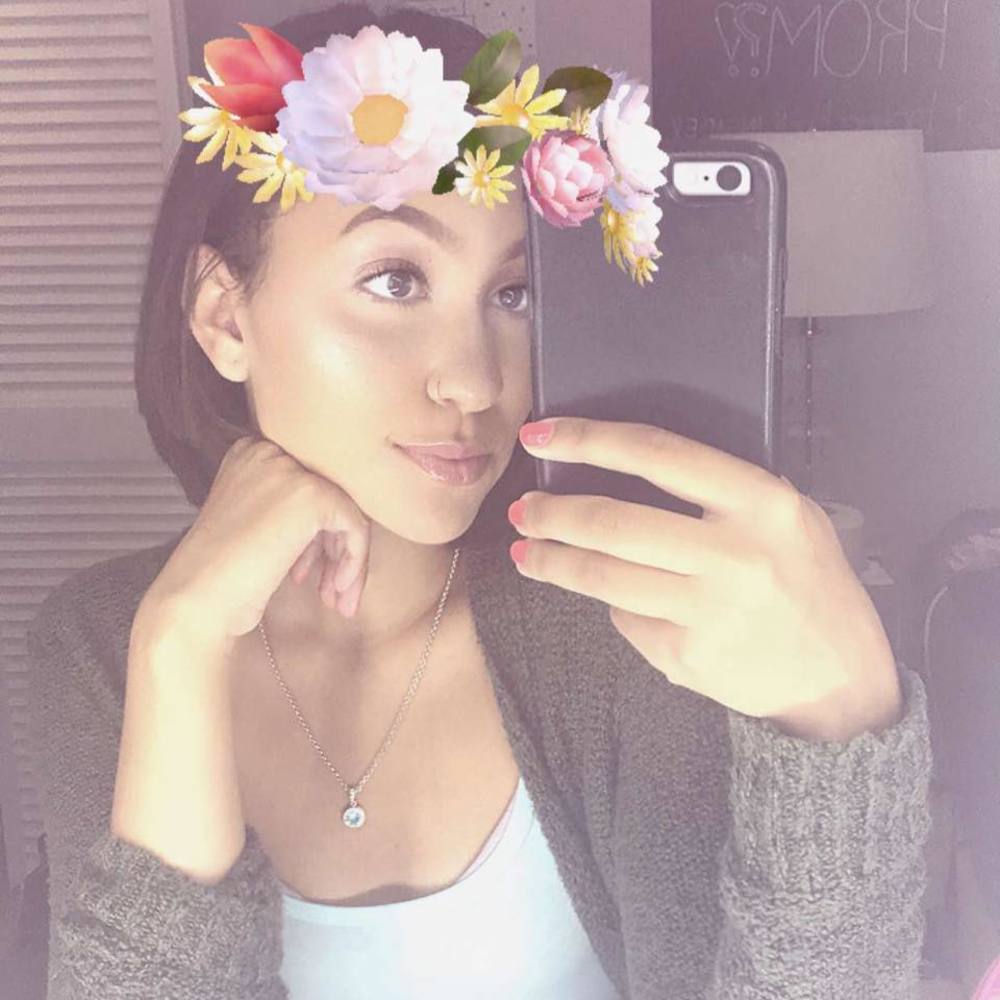 Meet your Posher, Danielle