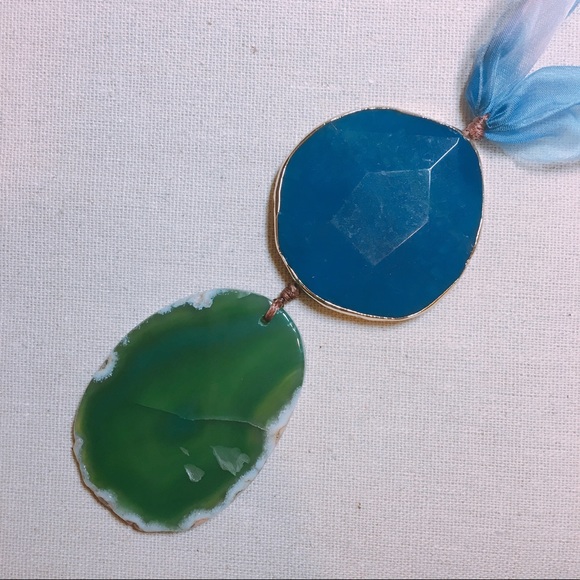 Anthropologie stone pendent scarf necklace - Picture 2 of 4