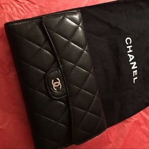 π₯πAuthentic CHANEL wallet πΊππ π₯πAuthentic CHANEL wallet πΊππ