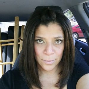 Meet your Posher, Edyth