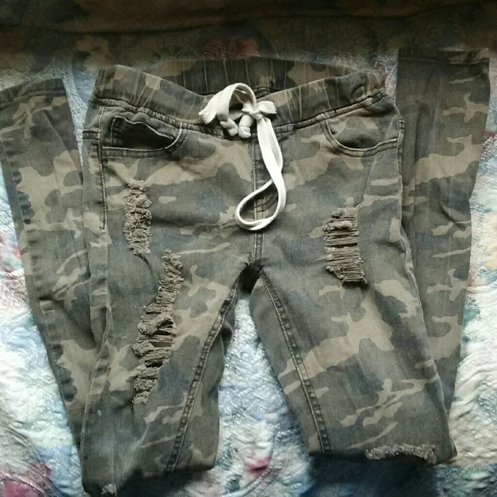 Camo Ripped Skinnies