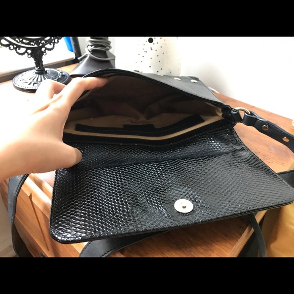 Authentic bag 💼 - Picture 4 of 5