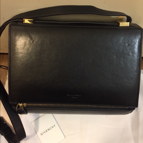 ❌SOLD❌ Givenchy Pandora Box Medium - Picture 1 of 7