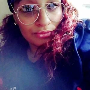 Meet your Posher, Carolyn