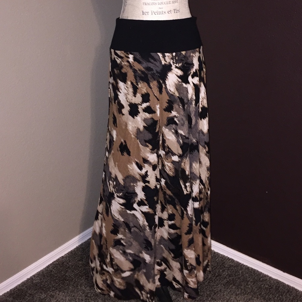 Maxi skirt