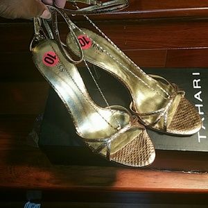 Guess Gold Metallic Heel