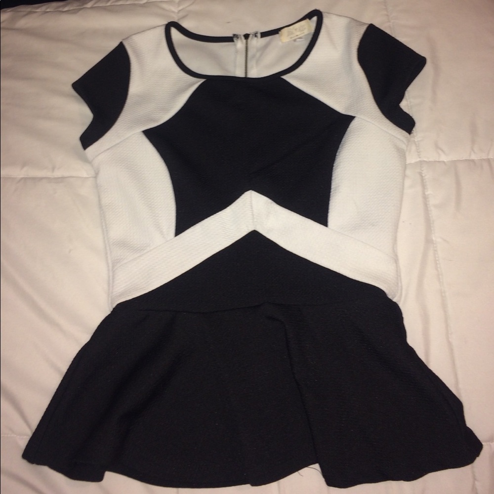 Classy Skater Shirt 👚