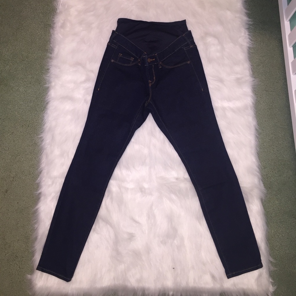 Maternity Skinny jeans nwot