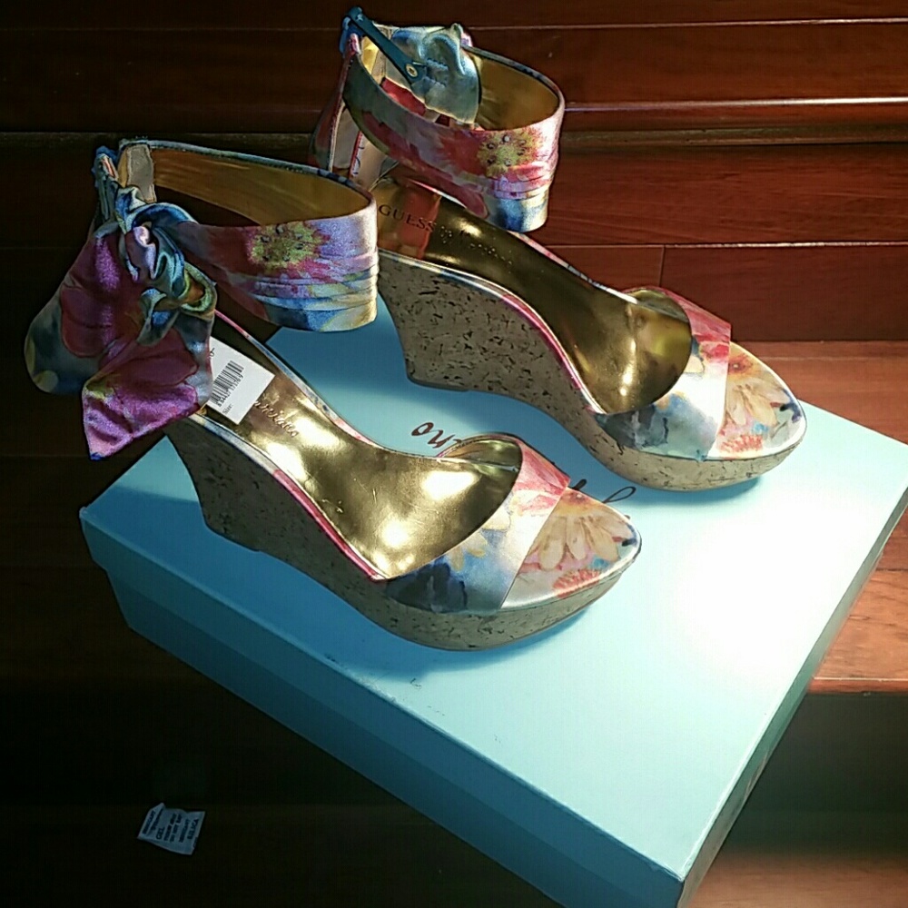 Guess Floral Wedge