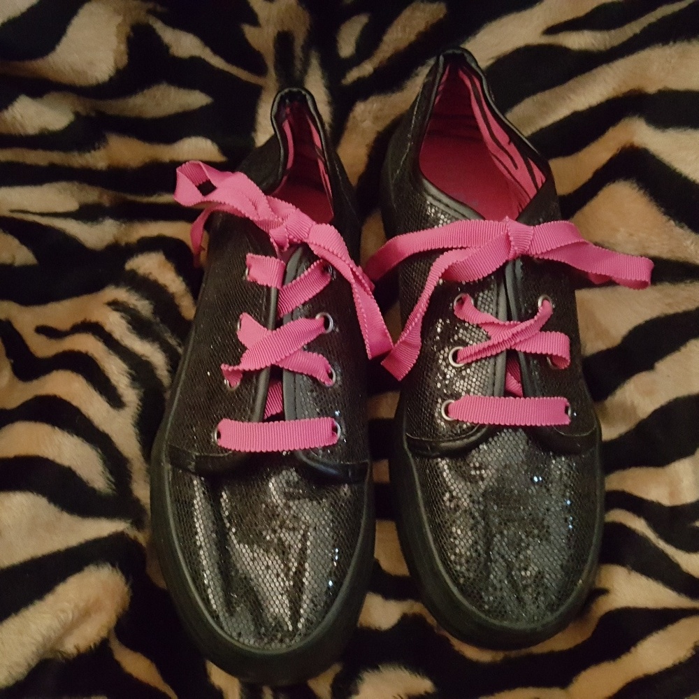 glitter black tennis shoes