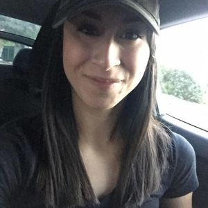 Meet your Posher, Vanessa