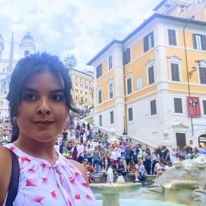 Meet your Posher, Rosa maría