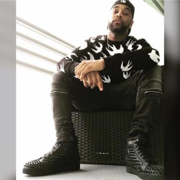 Meet your Posher, Sean - Picture 1 of 1