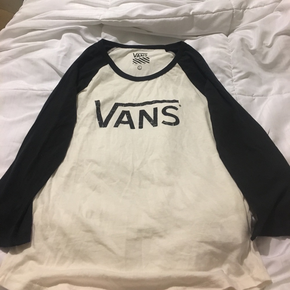 JUNIORS VANS SHIRT SIZE LARGE