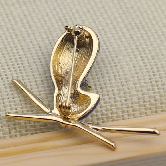 NEW Super Adorable Blue Cartoon Bird Brooch - Picture 2 of 3