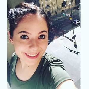 Meet your Posher, Alisha